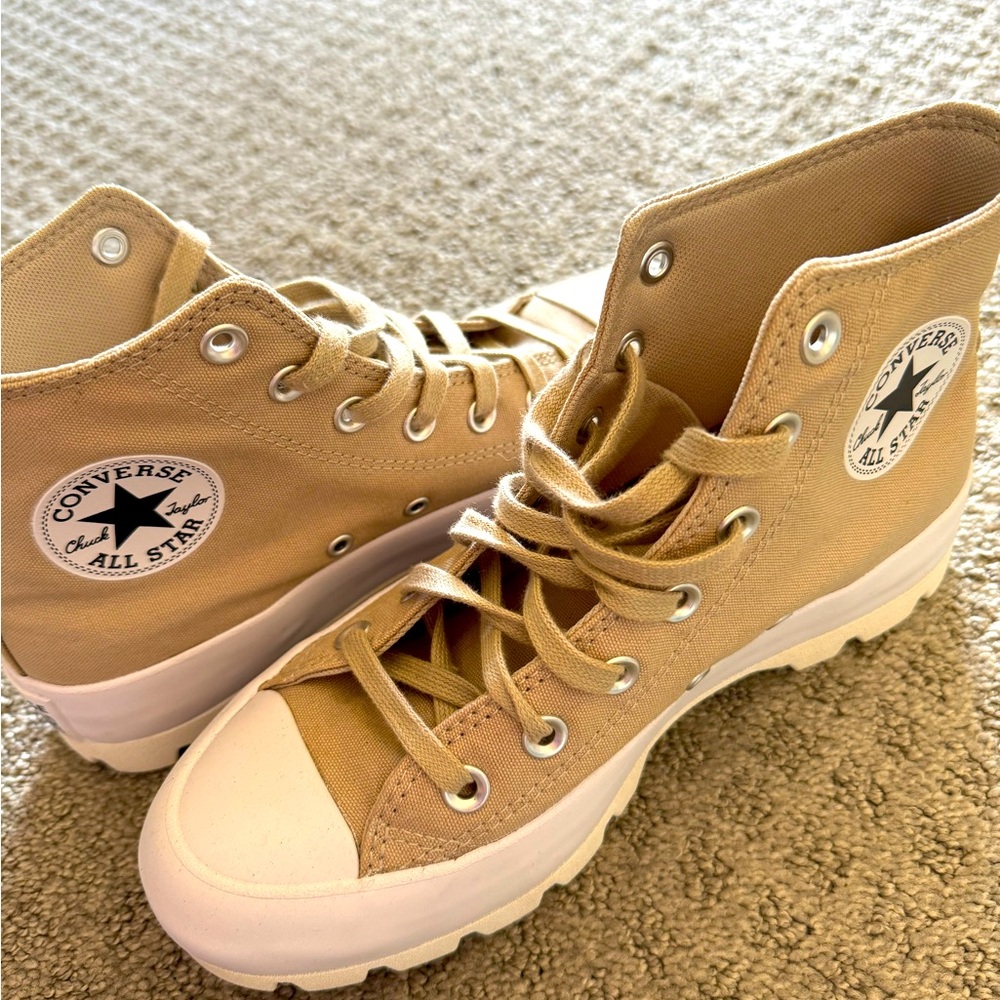 Converse Chuck Taylor All Star Hi Sneakers